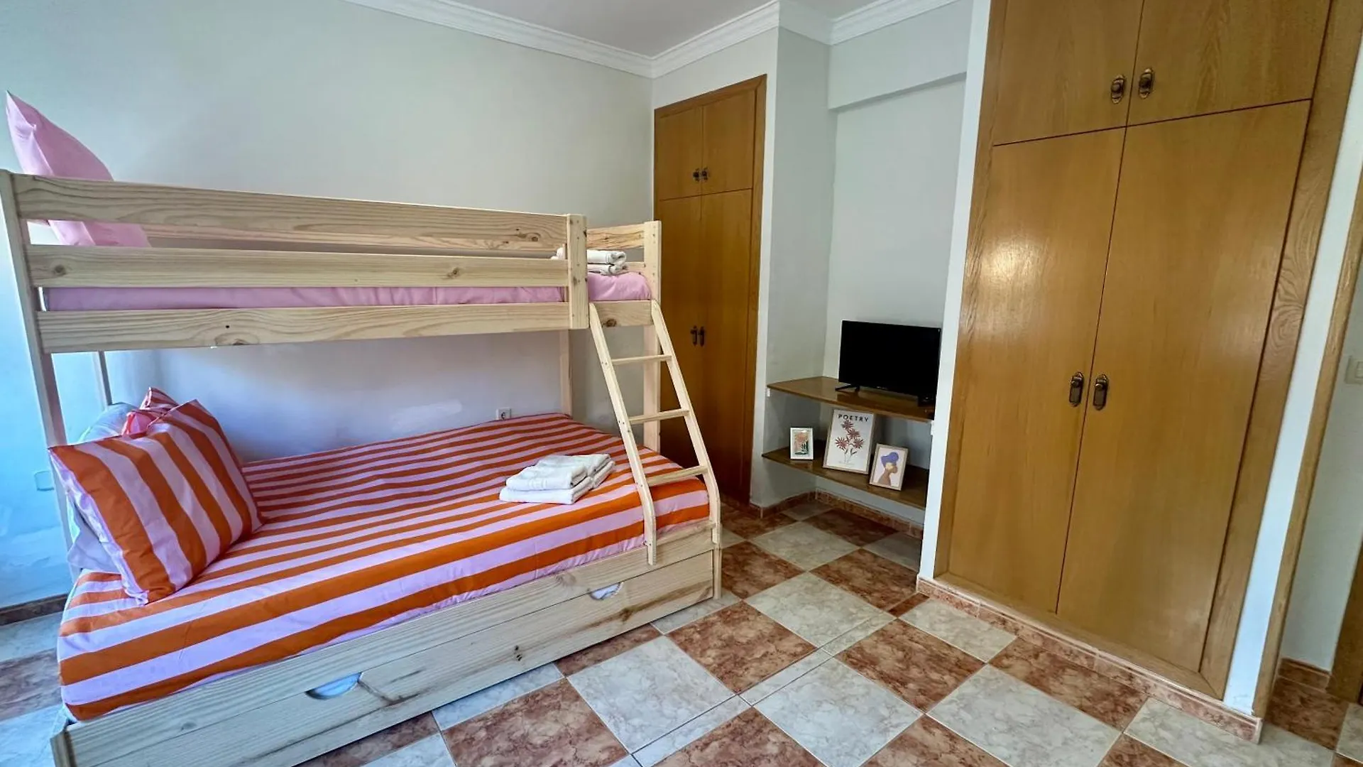 Hostal J&C Olula del Río
